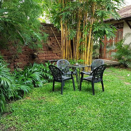 Zen Rooms Havelock Town Коломбо Экстерьер фото