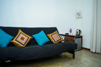 Zen Rooms Havelock Town Коломбо Экстерьер фото